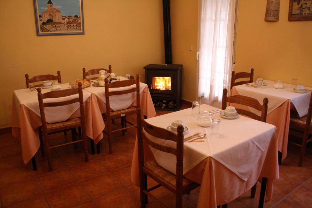 Hostal La Balquina Chinchón Buitenkant foto