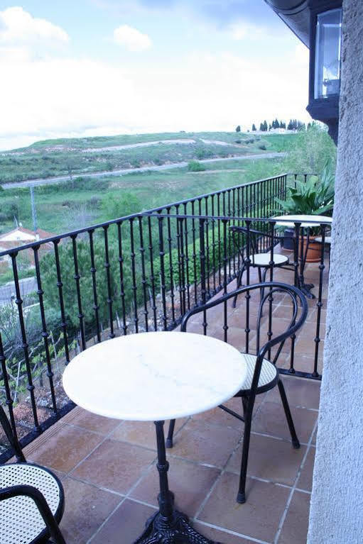 Hostal La Balquina Chinchón Buitenkant foto